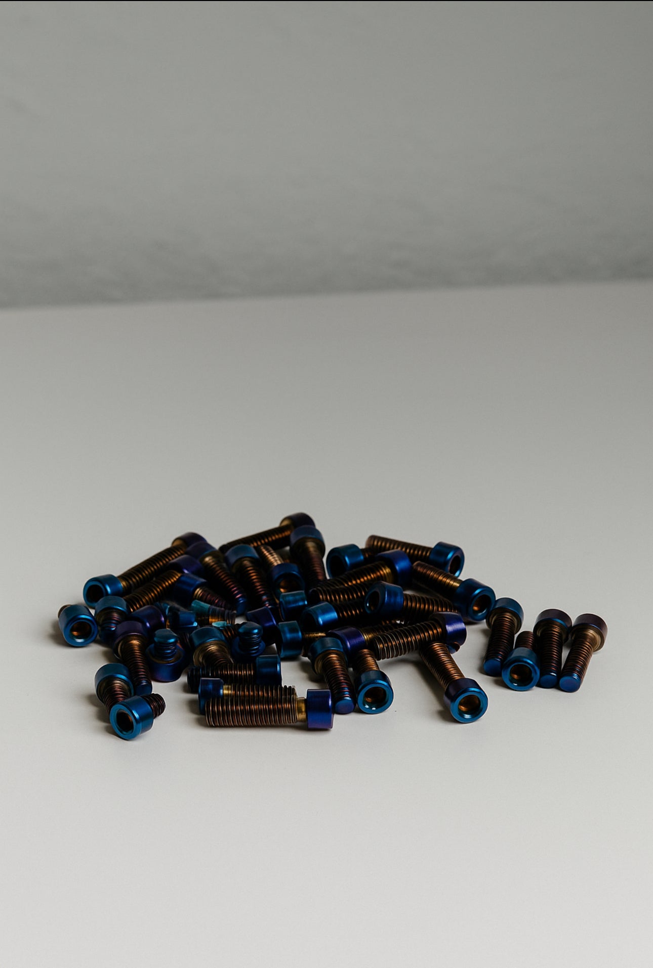 𝙁𝙤𝙧𝙠 𝙩𝙞𝙩𝙖𝙣𝙞𝙪𝙢 𝙗𝙤𝙡𝙩𝙨